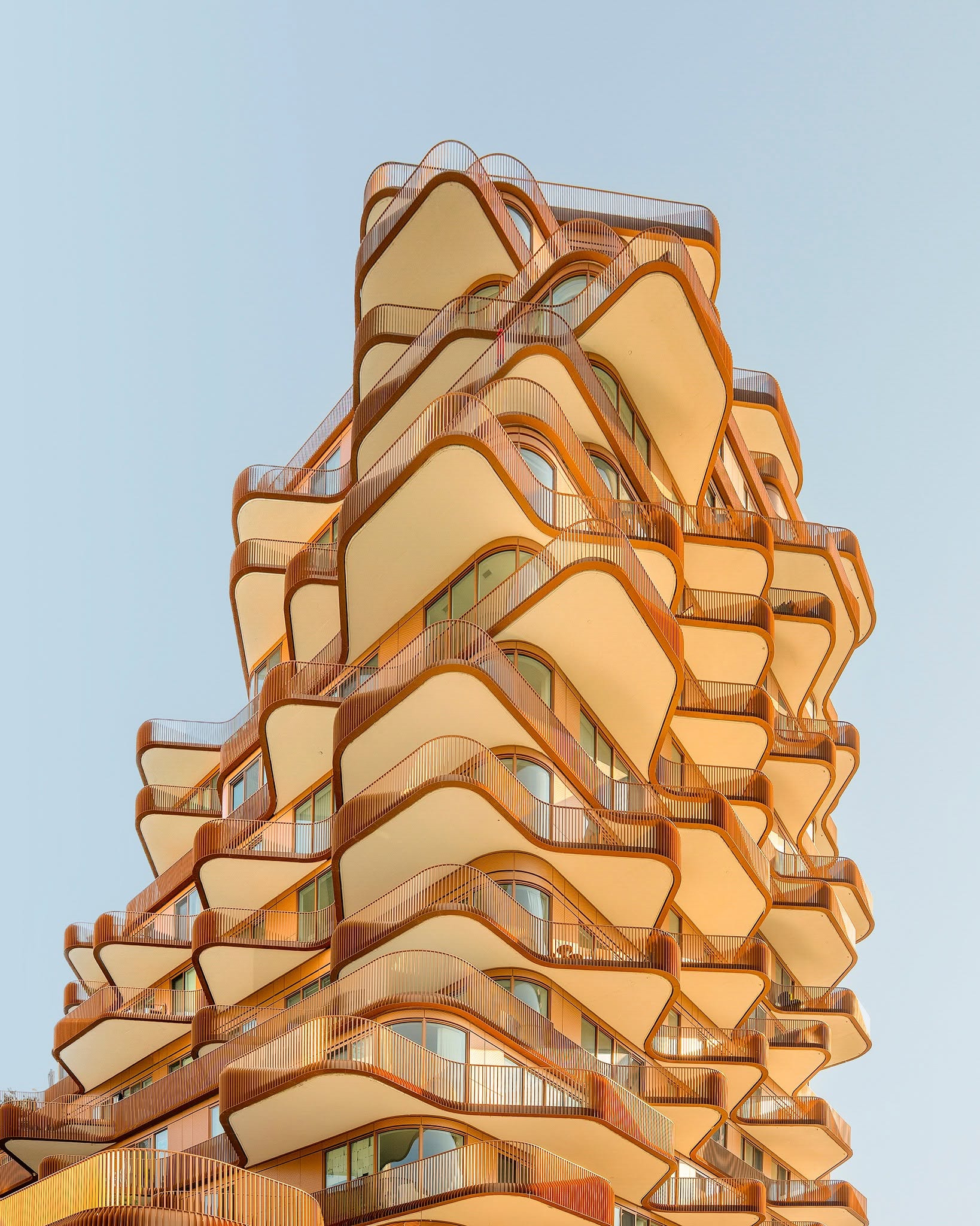 The Art of Color in Architecture - Image 2