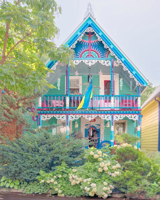 The Art of Color in Architecture - Image 5